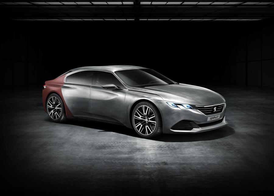  Peugeot Exalt Concept 2014 года  (фото 4 из 17)